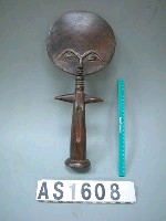 藏品(阿庫巴守護神木雕偶)的圖片